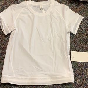 Find focus short sleeve lululemon shirt